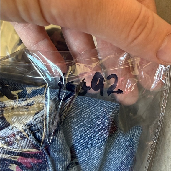 Hollister High Rise Blue Jeans - Picture 8 of 8